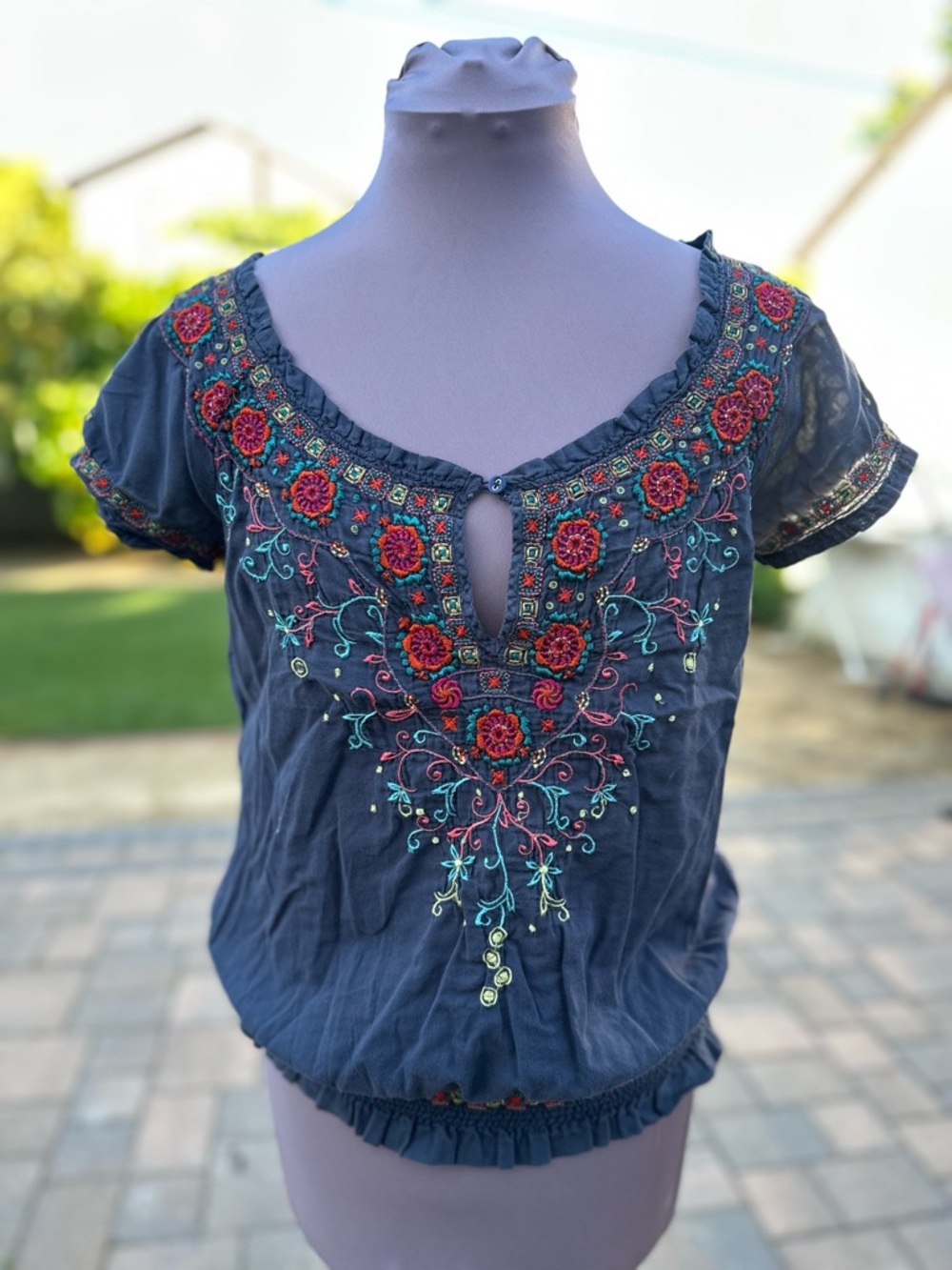 Johnny Was Navy Embroidered Floral Peasant Top - Picture 2 of 8